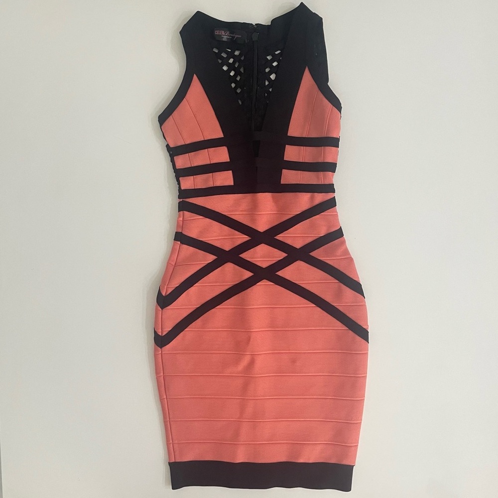 Used Celeb Boutique Beautiful Midi Dress 👗  Vestido 👗 Size XS. Sexiest dress